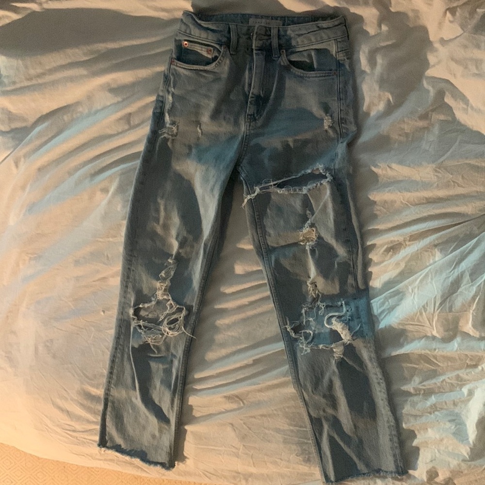 Top Shop ripped straight leg jeans 25”waist leg 32”